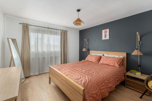 Western Crescent